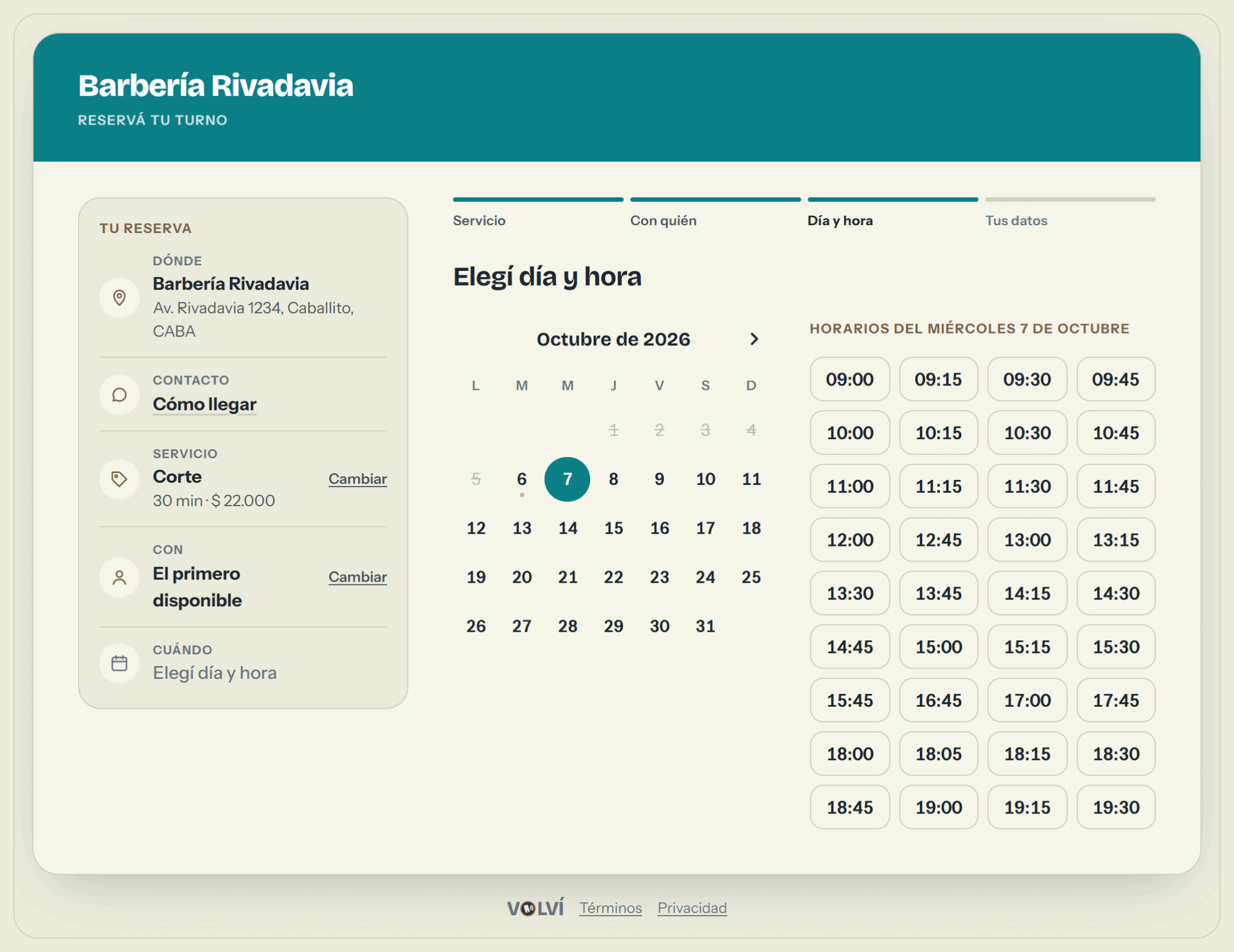 Página de reservas de un local, en la computadora: los pasos de la reserva, el resumen con el lugar, el servicio y con quién, un calendario con los días disponibles y los horarios libres del día elegido